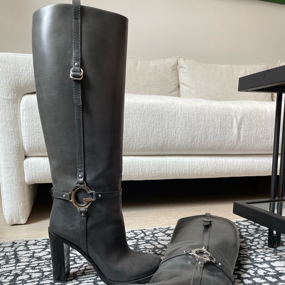 Gucci Shoes - Gucci Tall Heeled Boots W10